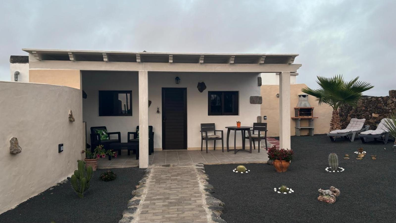 Mardelava Villa Tinajo Kültér fotó