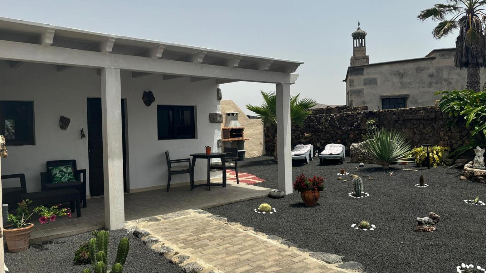 Mardelava Villa Tinajo Kültér fotó